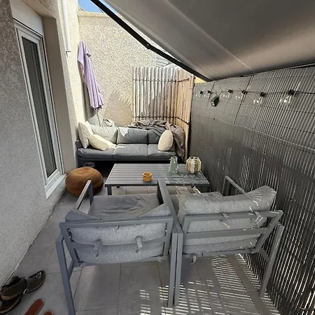 Chaleureux Duplex A Apartment Roanne