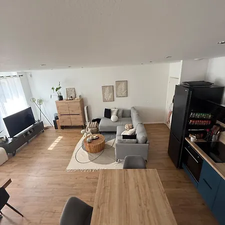 Chaleureux Duplex A Apartment *